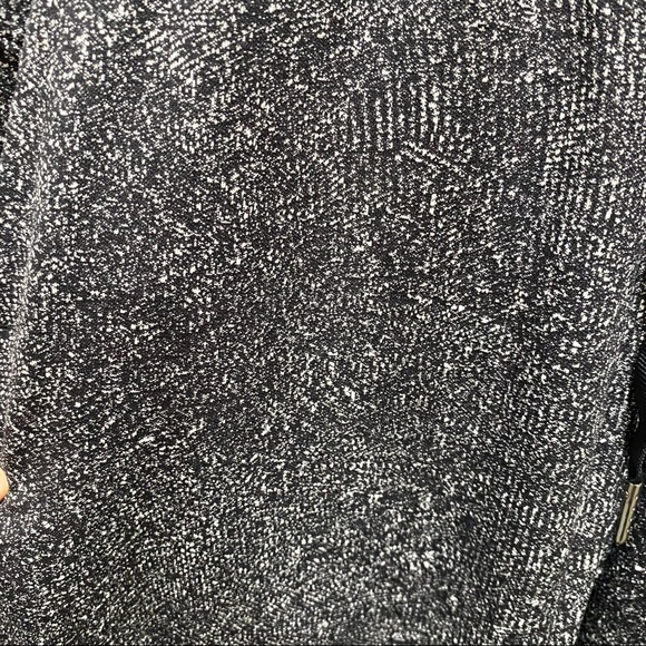 Lululemon On The Fly Pant in Feathered Jacquard Black White Black Size 4 - Picture 6 of 11